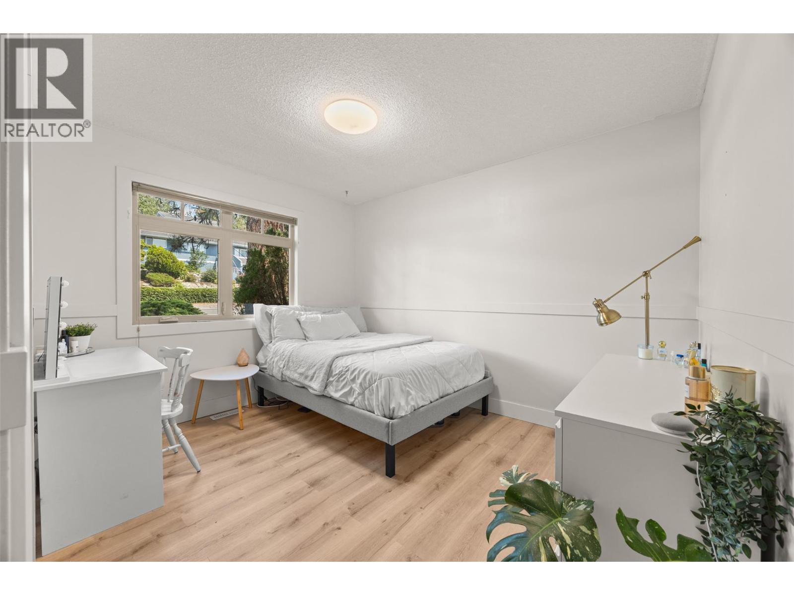 2185 Shannon Way - 31