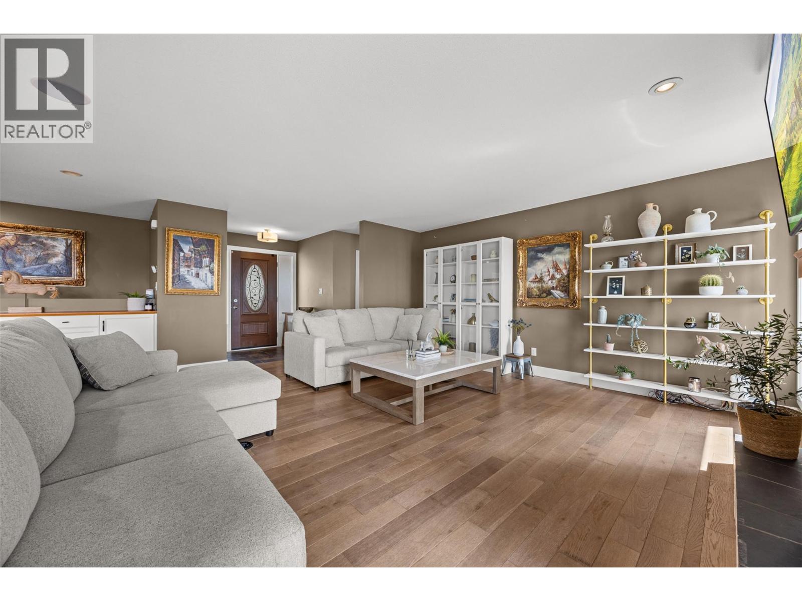 2185 Shannon Way - 8