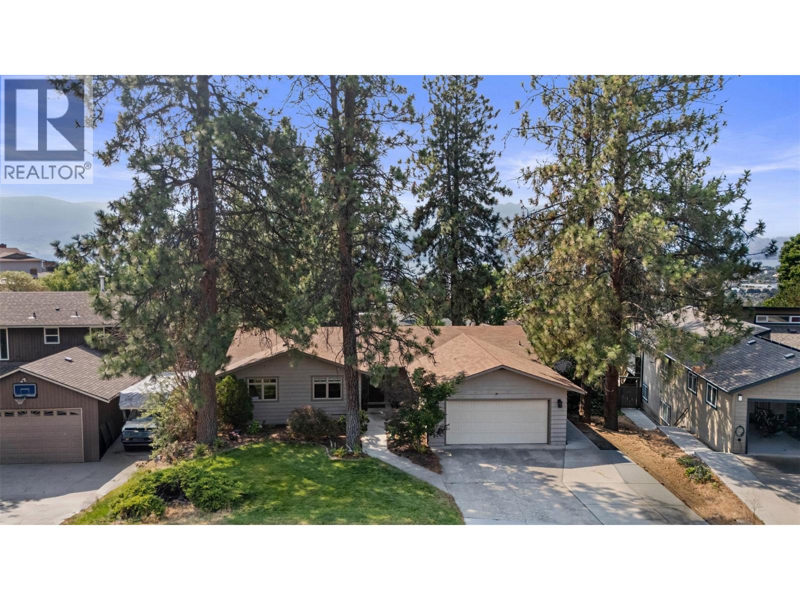2185 Shannon Way - 2
