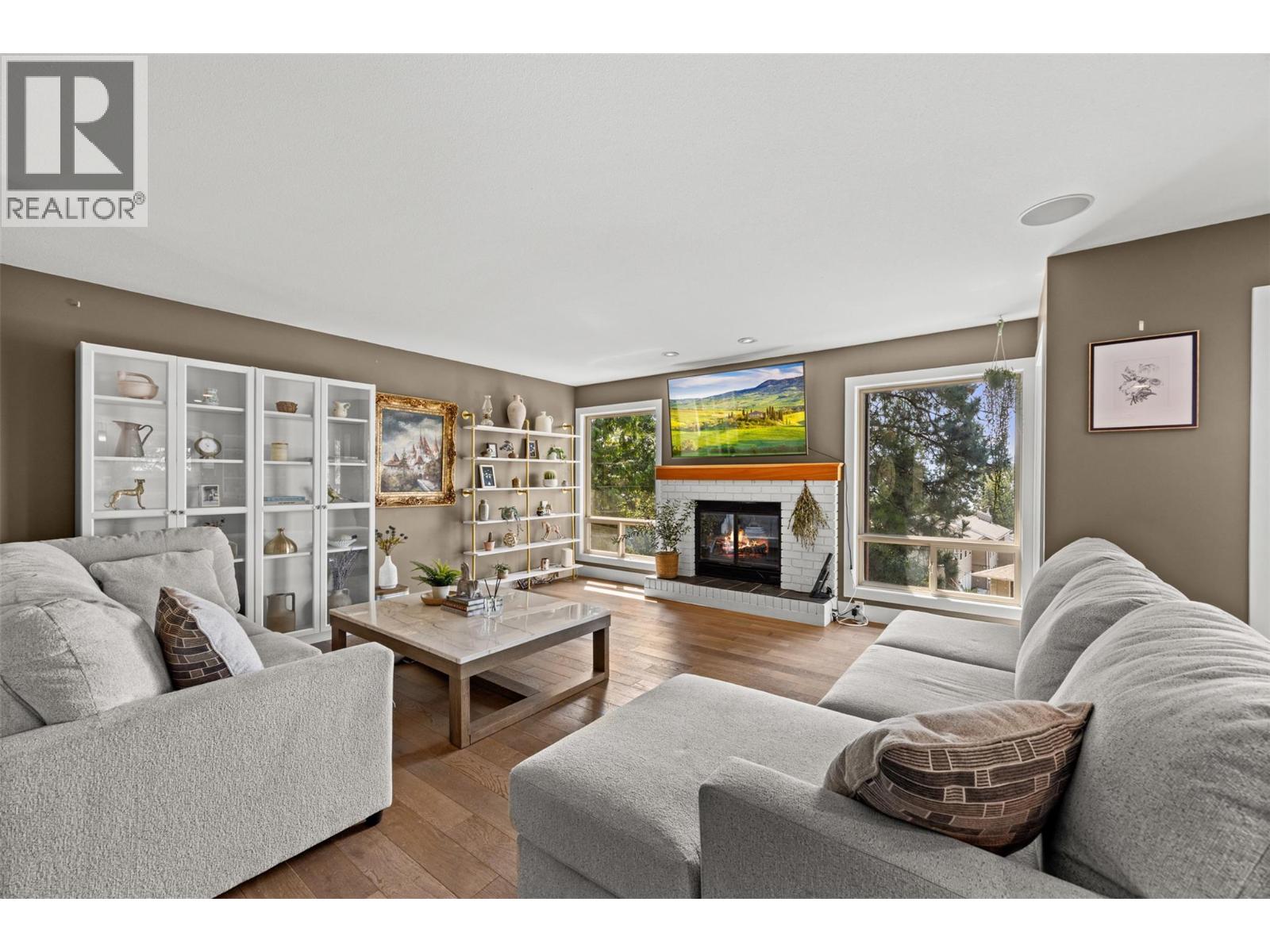 2185 Shannon Way - 6