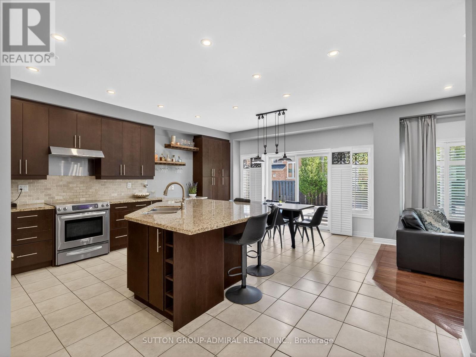 45 GAMLA ROAD - 10