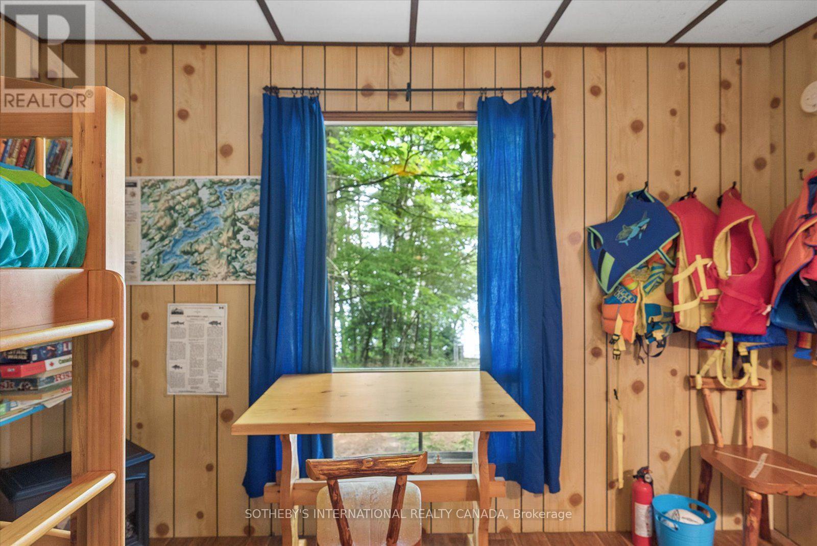 1003 GENTLE BREEZE LANE - 40