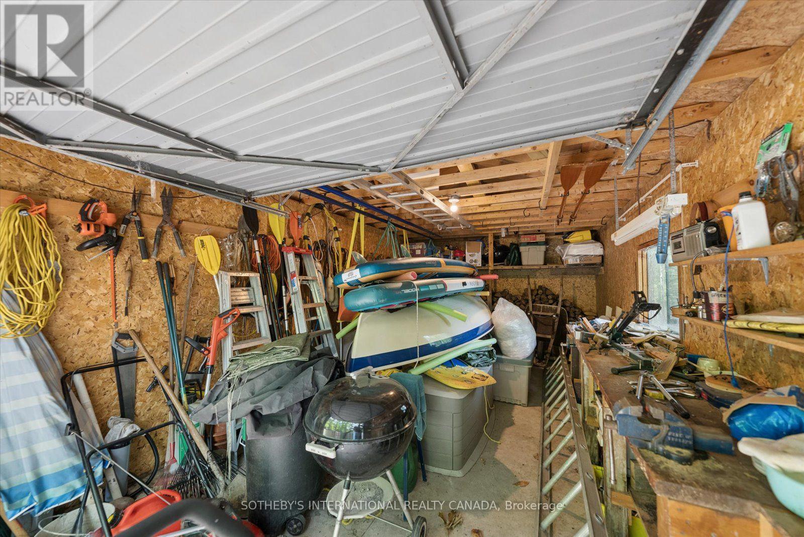 1003 GENTLE BREEZE LANE - 46