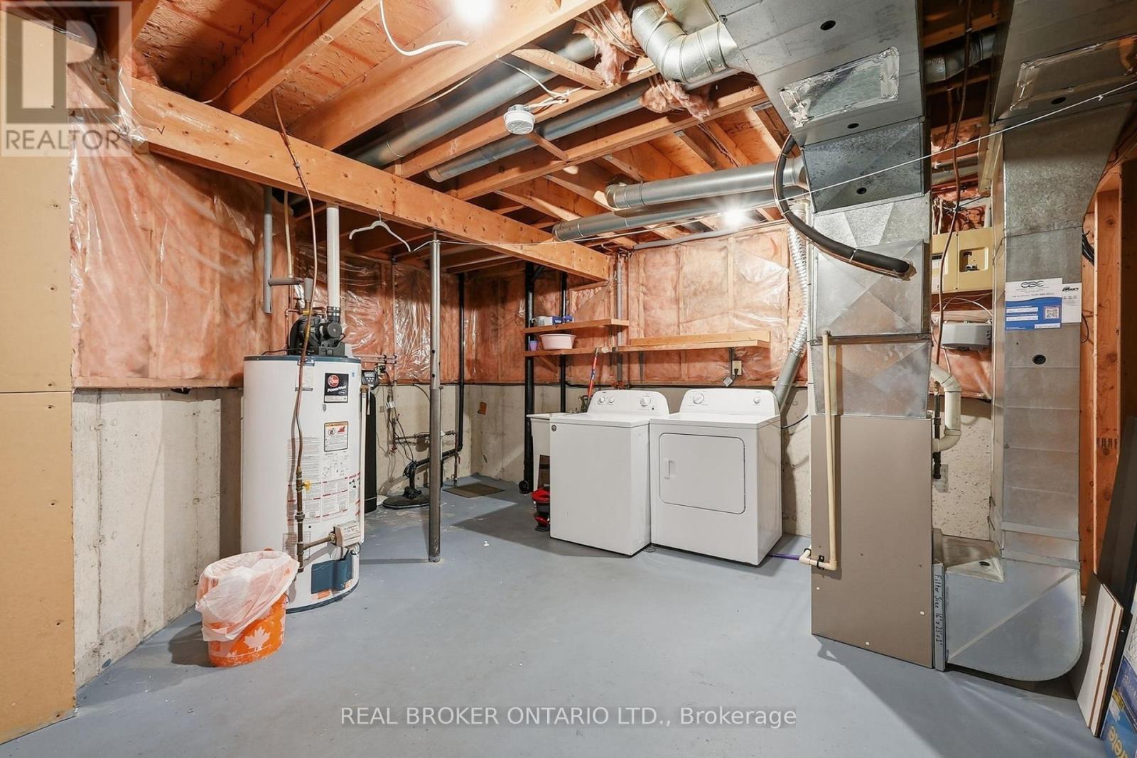 #1 435 KINGSCOURT DRIVE - 33
