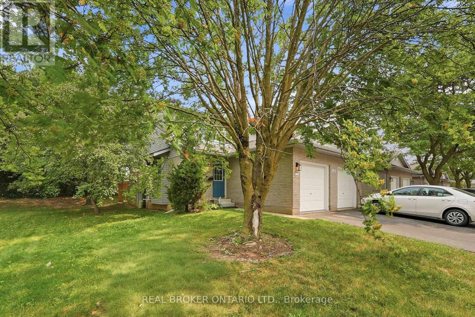 #1 435 KINGSCOURT DRIVE - 4