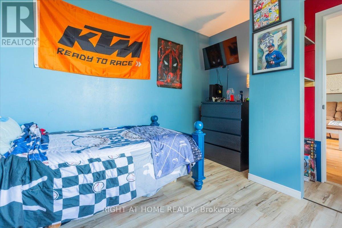 62 MILL LANE - 12