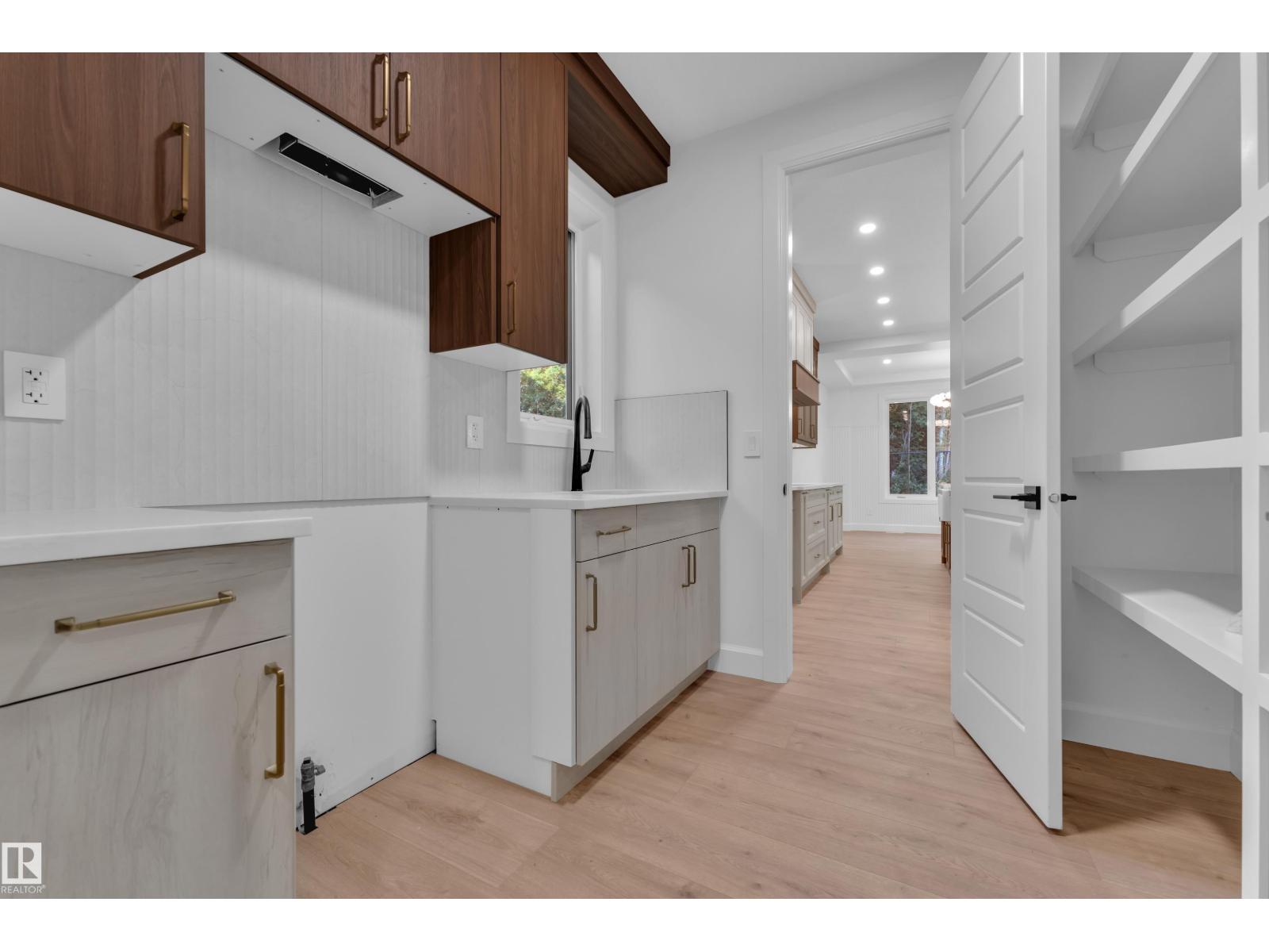 51 Meadowgrove Lane - 10