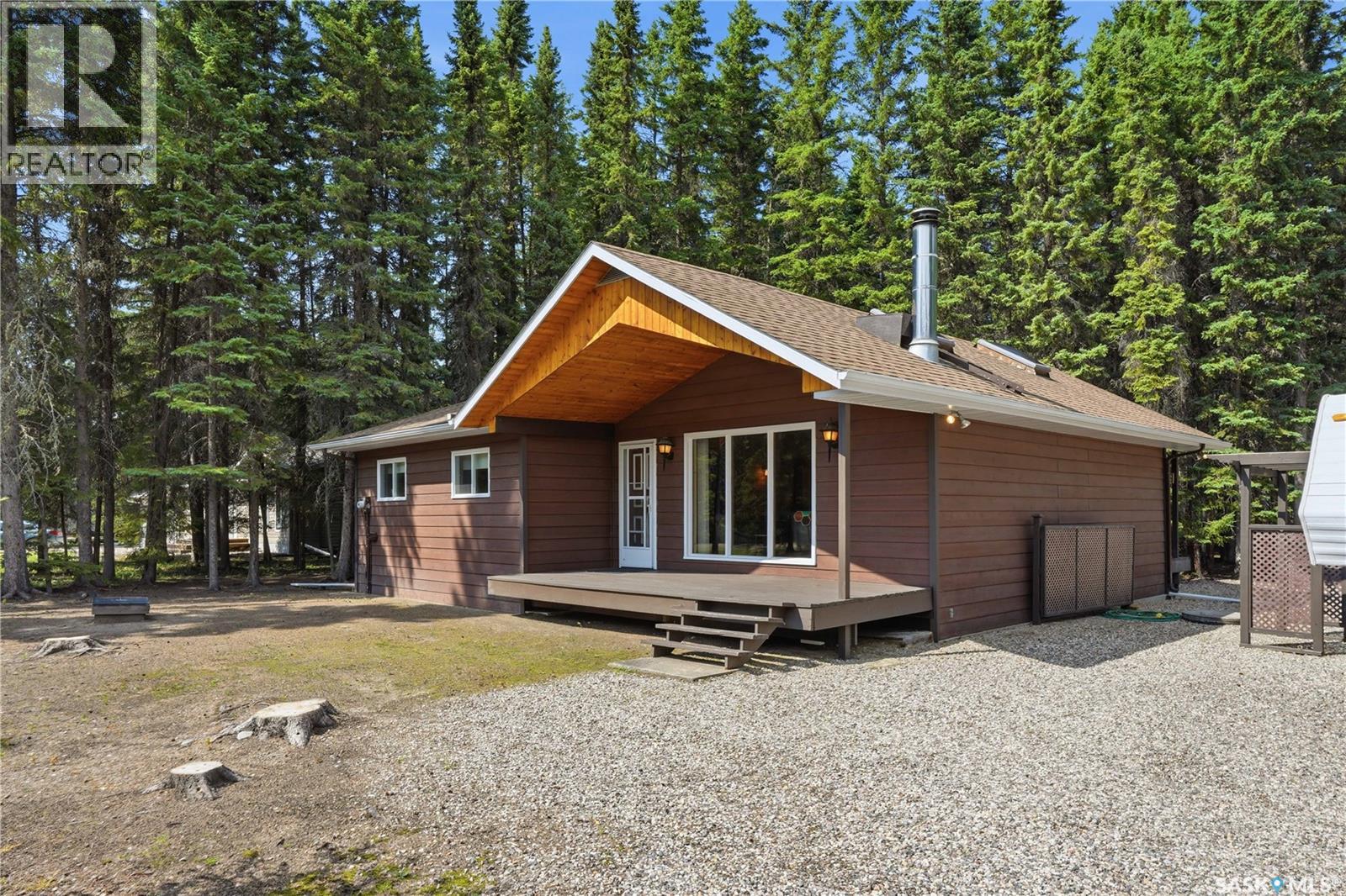 23 Saskatchewan DRIVE - 4