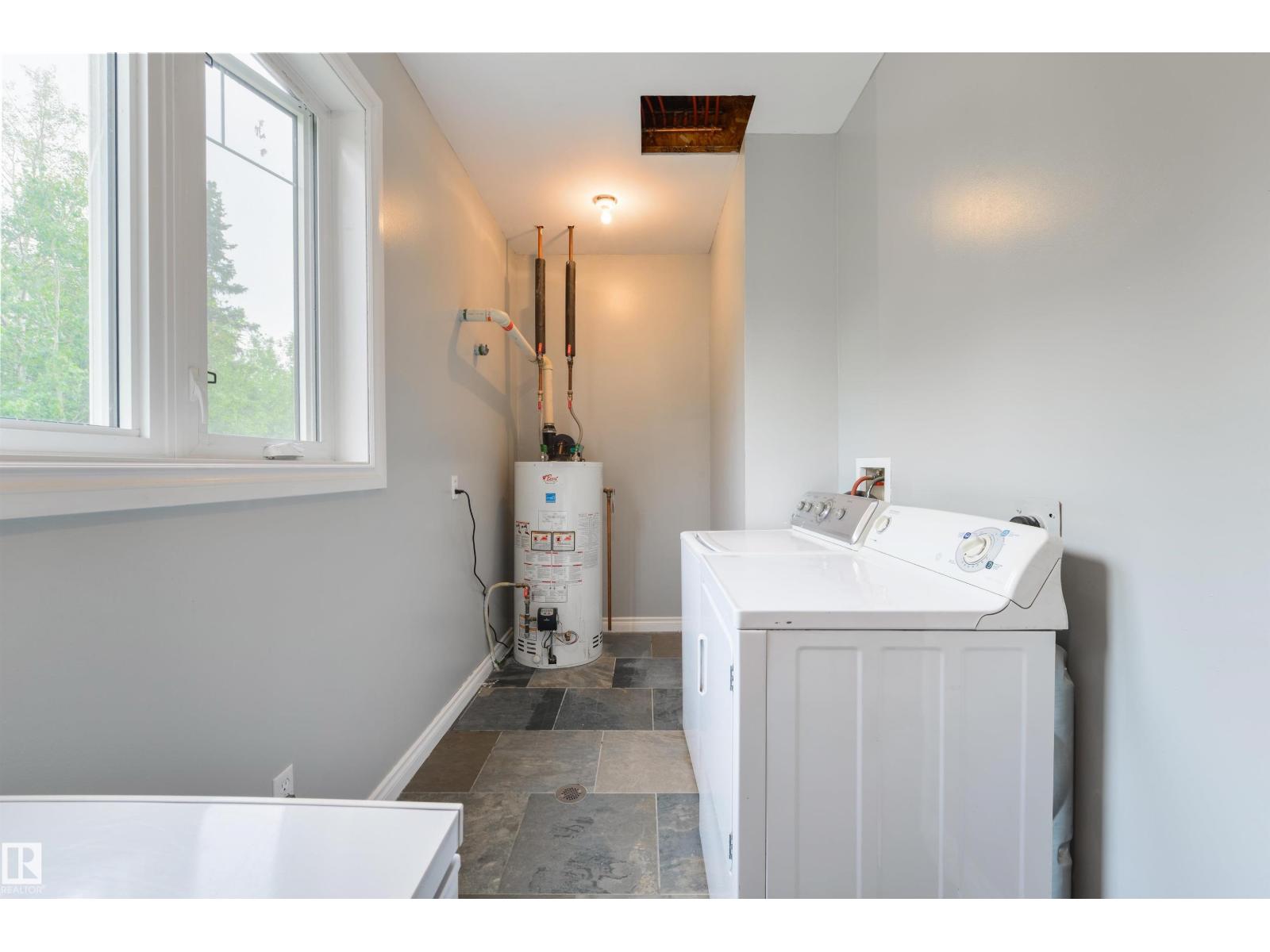 56010 RGE ROAD 20A - 19
