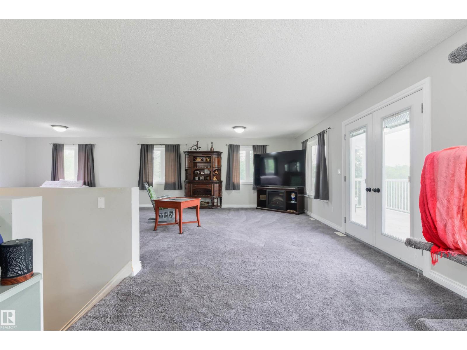 56010 RGE ROAD 20A - 24