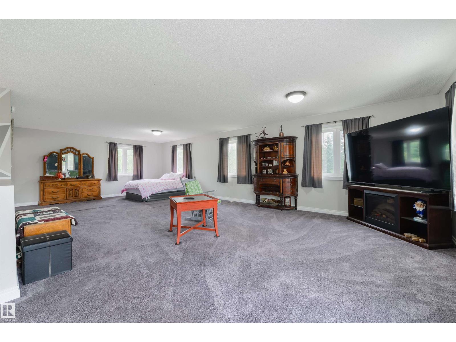 56010 RGE ROAD 20A - 27