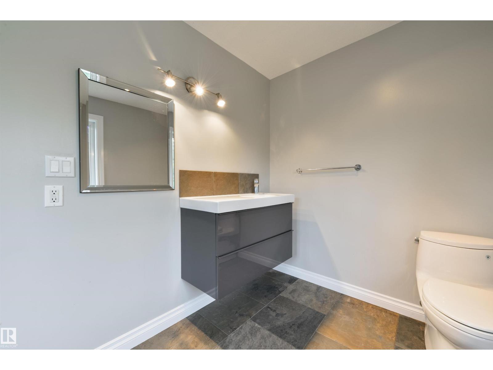 56010 RGE ROAD 20A - 34