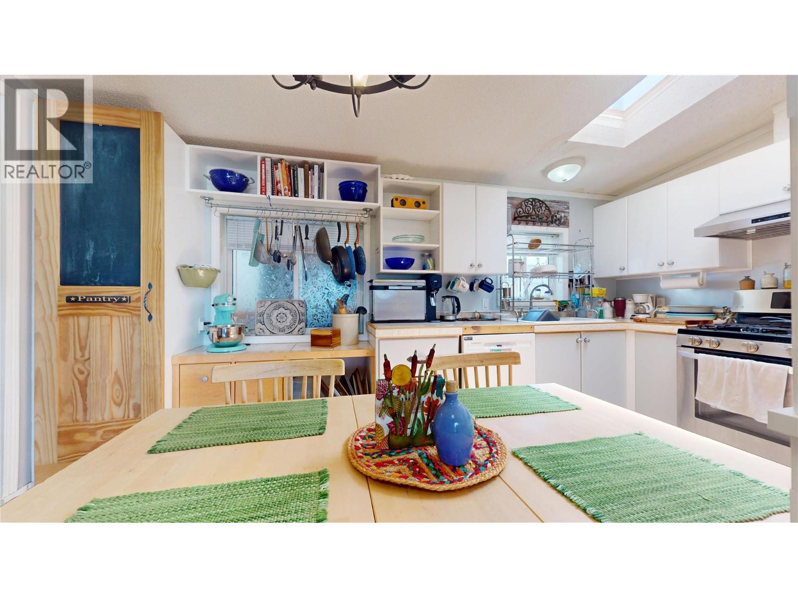 #16 9762 Ermacora Road - 13