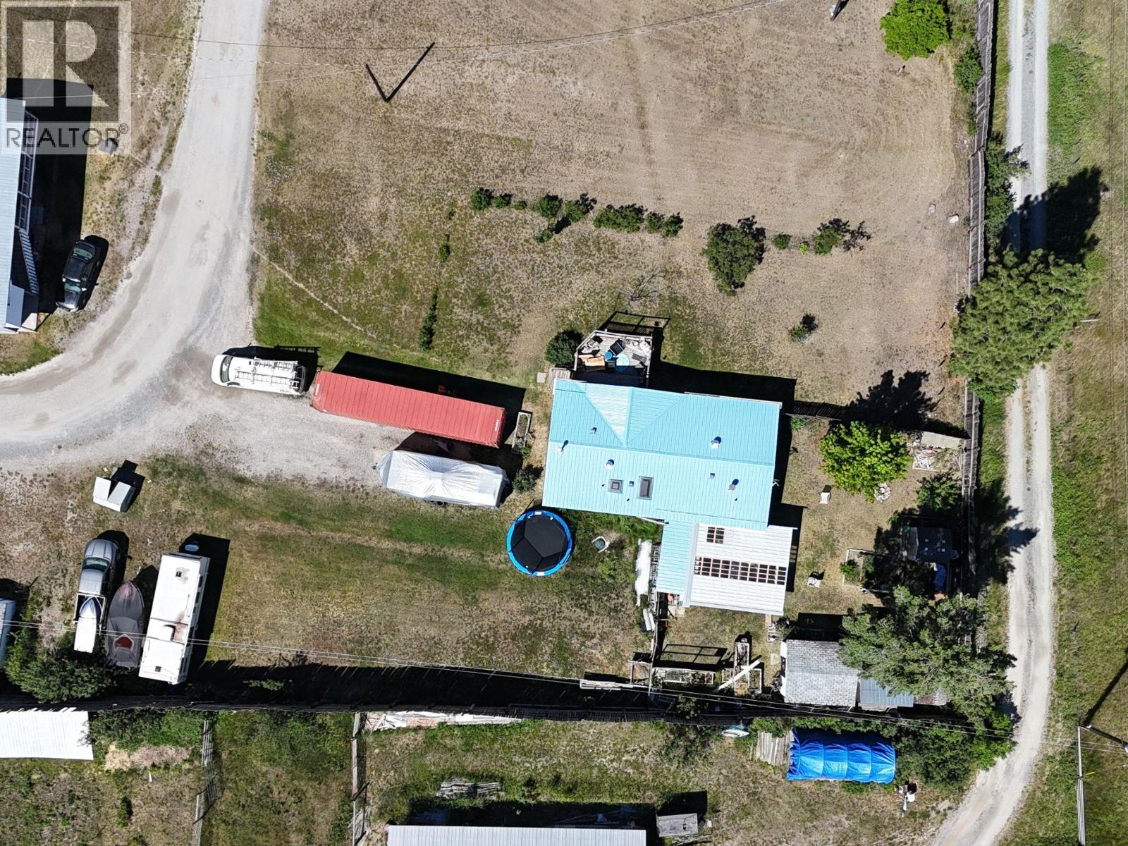 #16 9762 Ermacora Road - 31