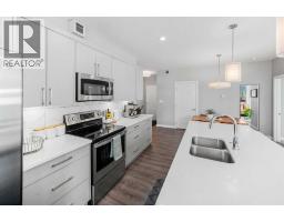205, 106 Stewart Creek Rise, Canmore, AB T1W0N3 Photo 24