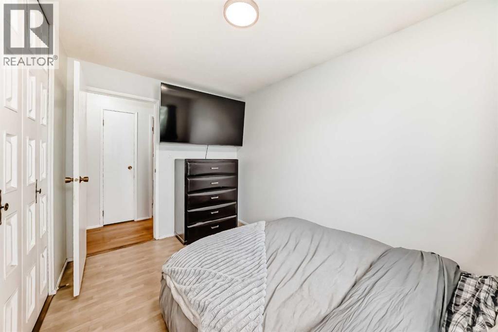 5606 51 Street - 16