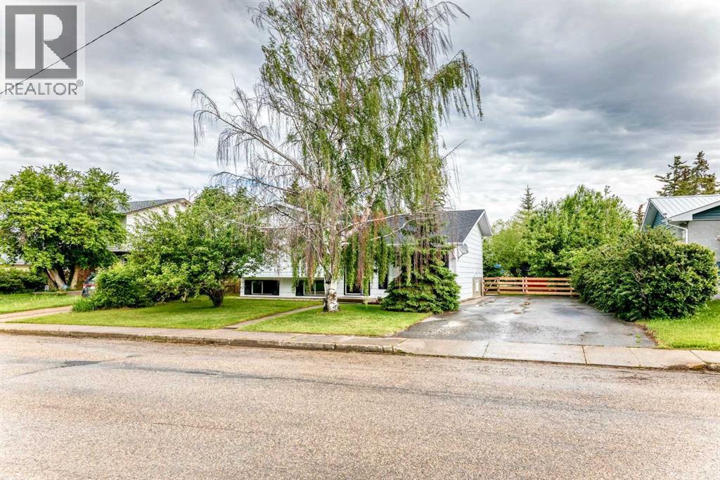 5606 51 Street - 44