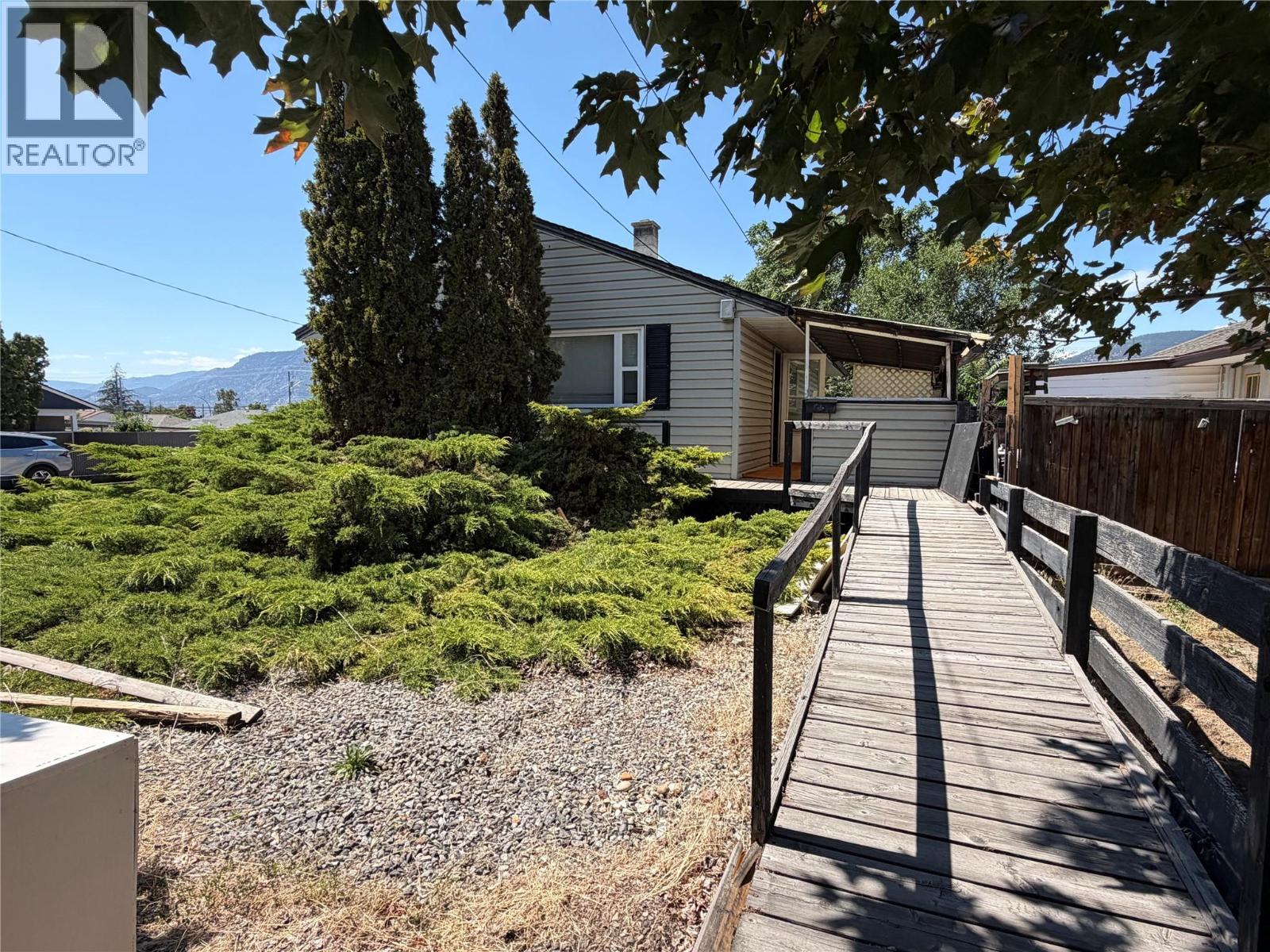 1297 King Street - 6