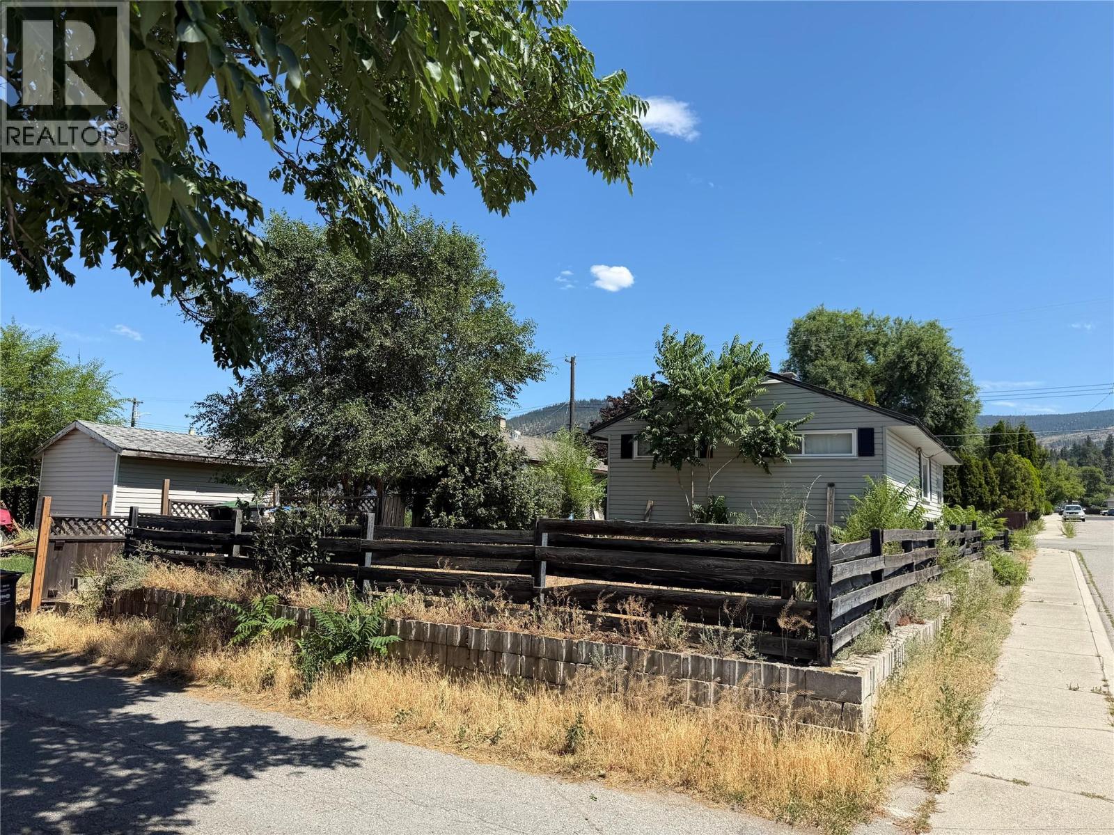 1297 King Street - 2