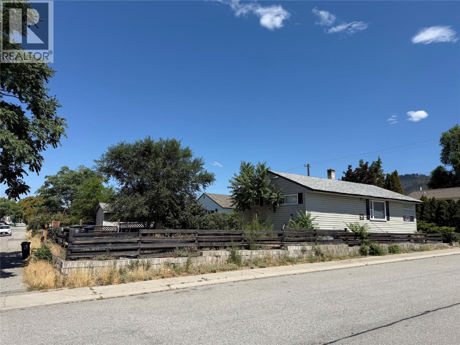 1297 King Street - 3