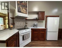 440 Hubscher Road, Ross Spur, BC V0G1L0 Photo 26