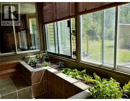 440 Hubscher Road, Ross Spur, BC V0G1L0 Photo 35