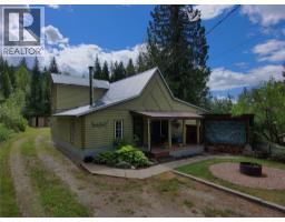 440 Hubscher Road, Ross Spur, BC V0G1L0 Photo 11