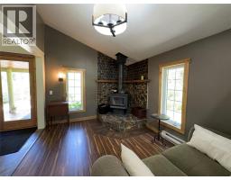 440 Hubscher Road, Ross Spur, BC V0G1L0 Photo 15