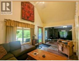 440 Hubscher Road, Ross Spur, BC V0G1L0 Photo 21