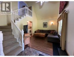 440 Hubscher Road, Ross Spur, BC V0G1L0 Photo 38