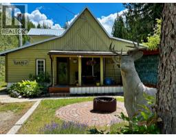 440 Hubscher Road, Ross Spur, BC V0G1L0 Photo 12