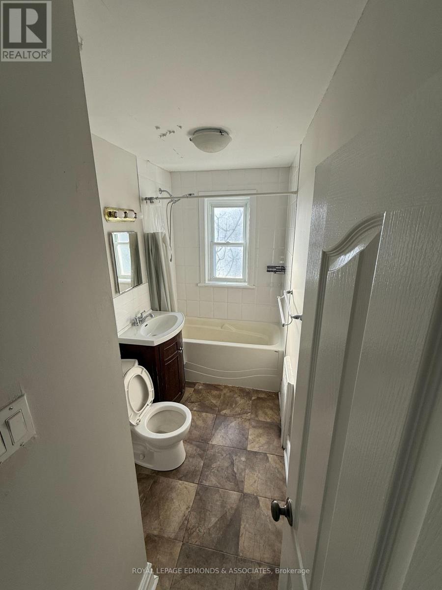 329 RICHELIEU AVENUE - 10