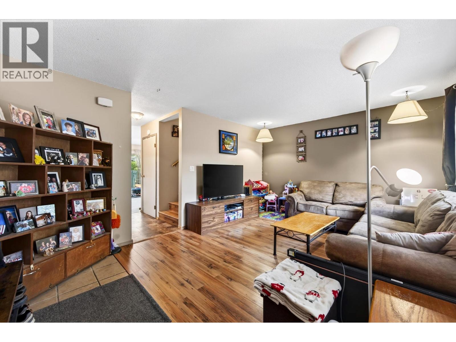 #18 400 5th Avenue - 11