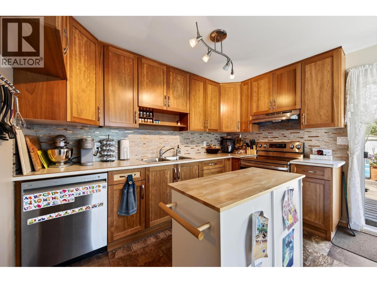 #18 400 5th Avenue - 5