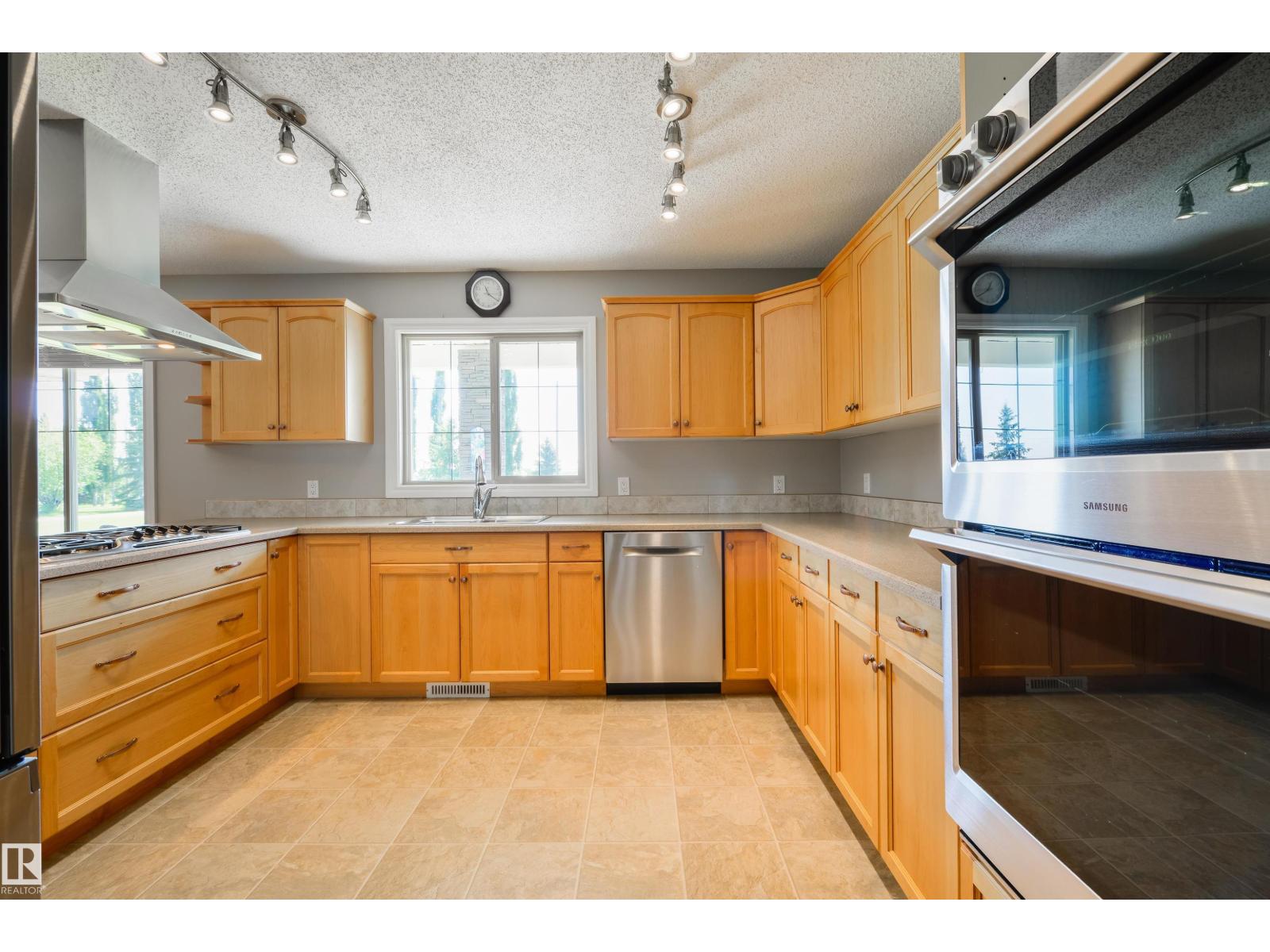 #45 53522 RGE ROAD 274 - 8