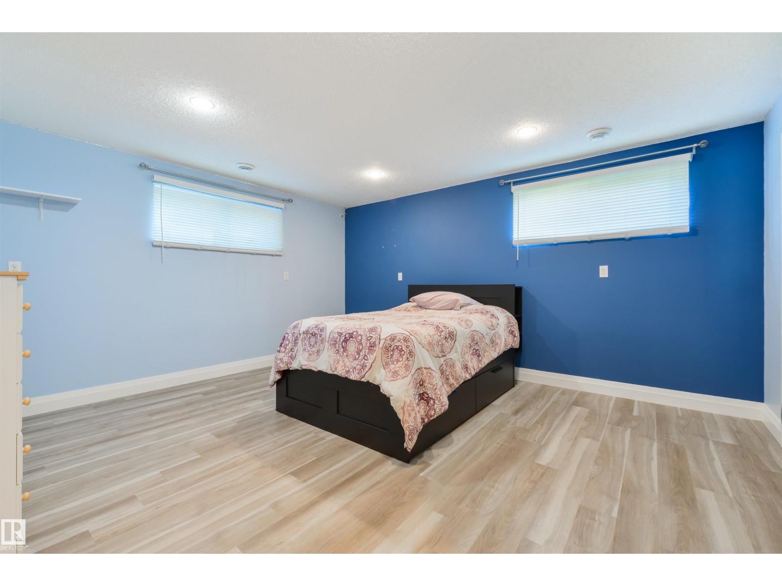 #45 53522 RGE ROAD 274 - 37