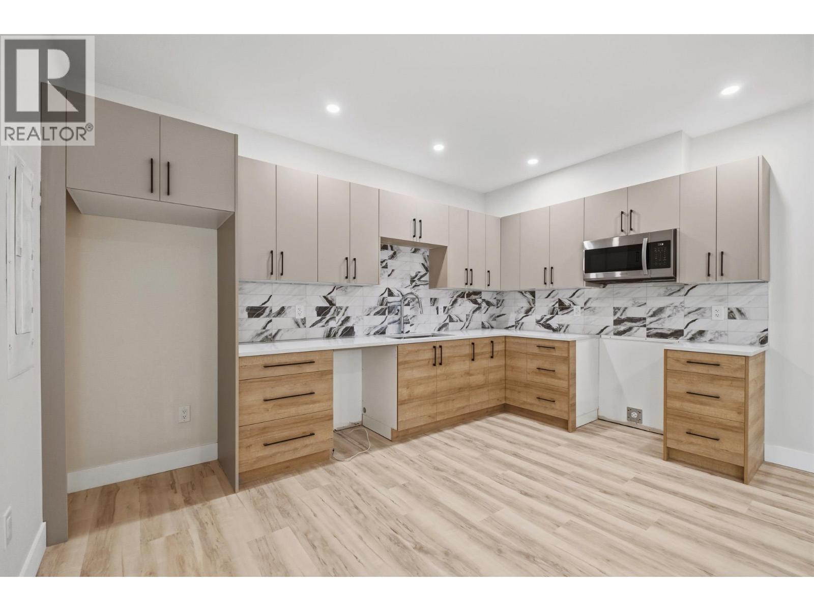 1531 Fairwood Lane - 54