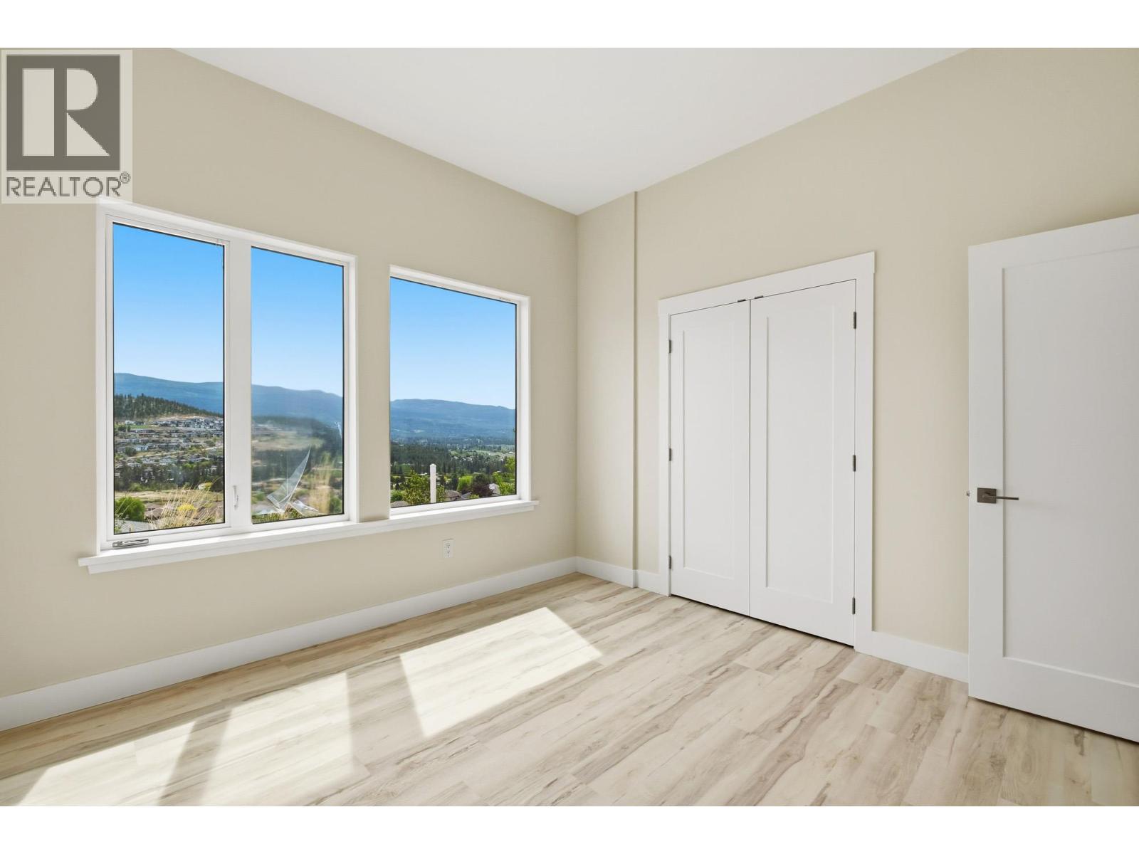 1531 Fairwood Lane - 63
