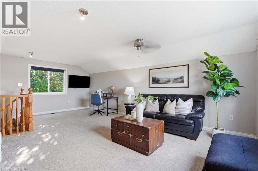 128 HOUGHTON Street - Image 35