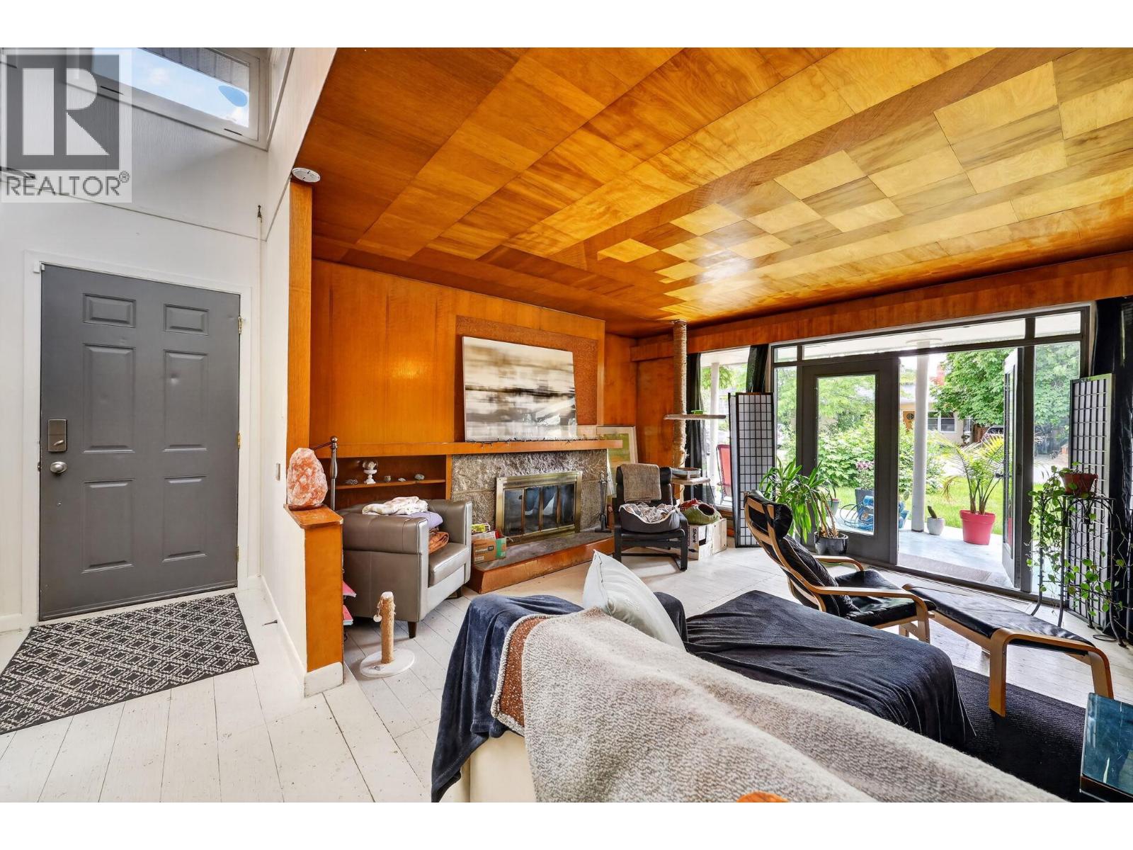 348 Burne Avenue - 6