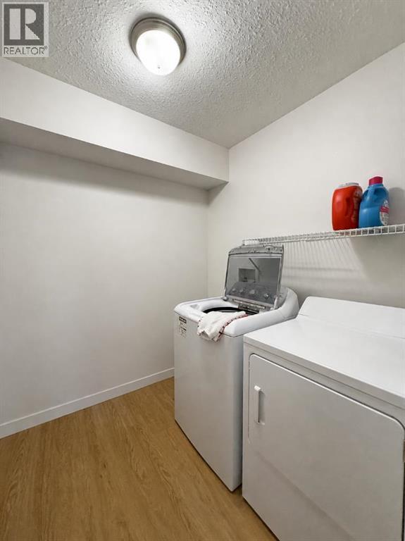 5701,5703 Evergreen Drive - 16