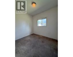 5701,5703 Evergreen Drive, High Prairie, AB T0G1E0 Photo 11