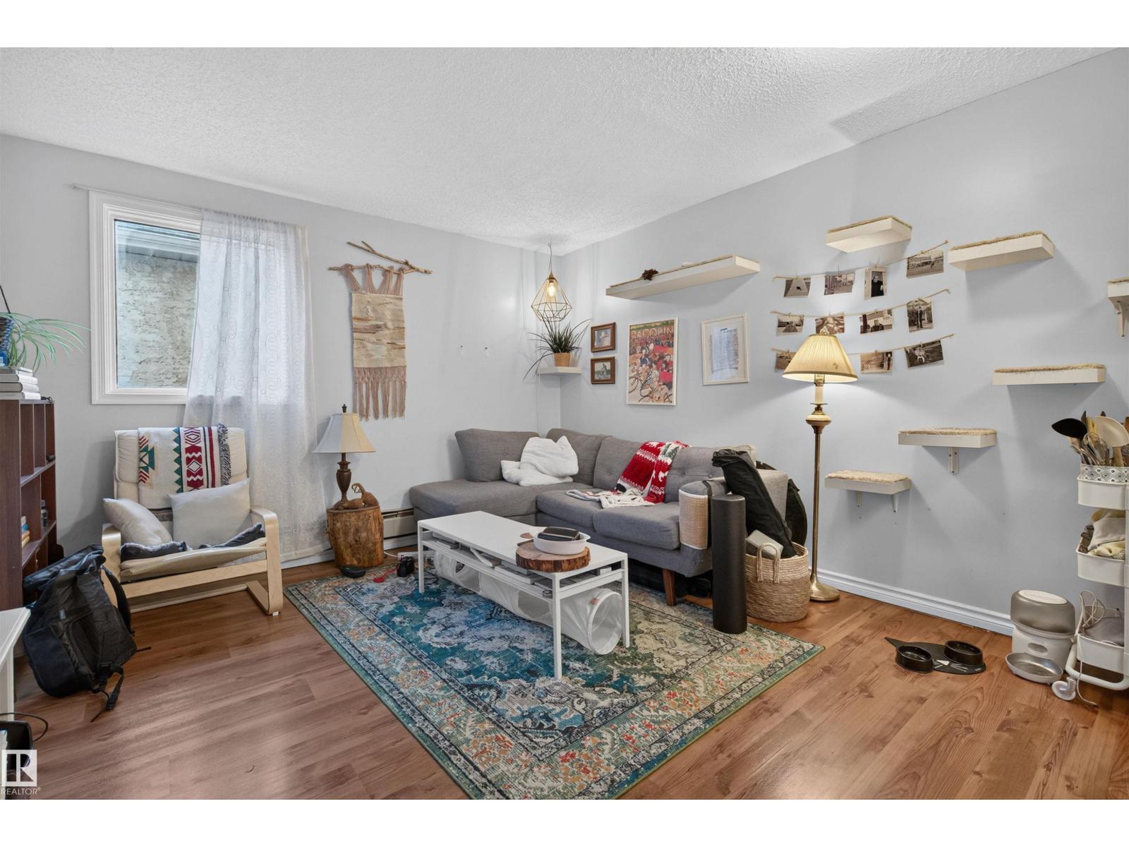 10831 80 AV NW - 5