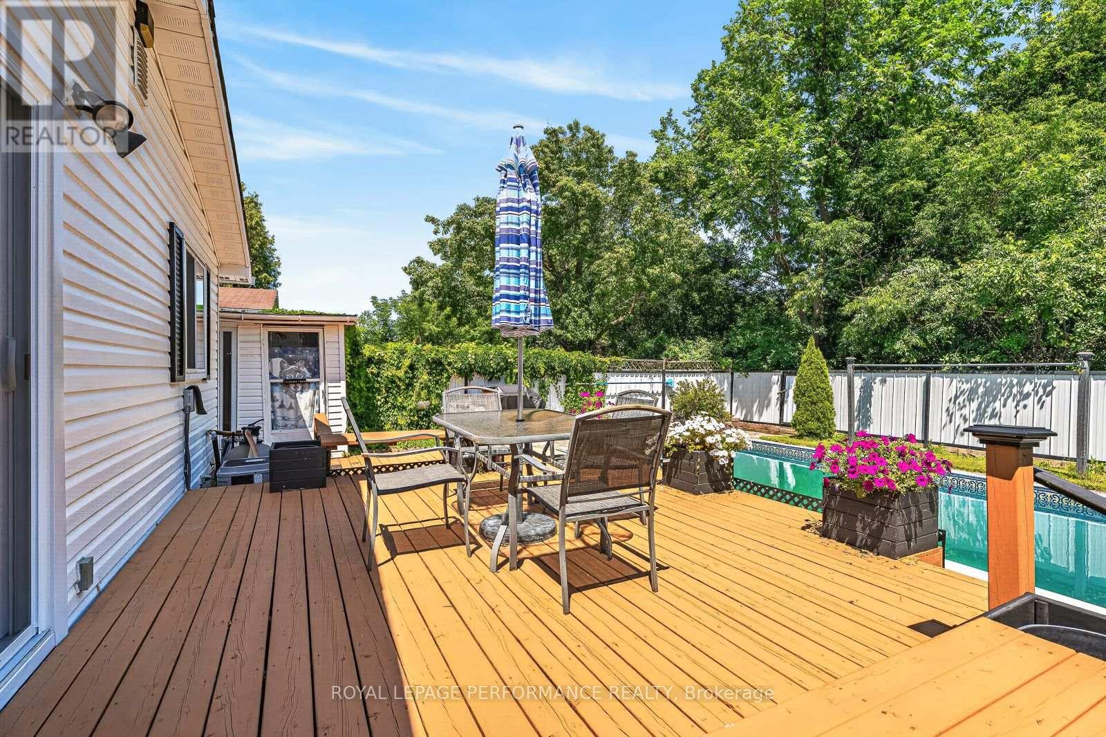 2179 ERINBROOK CRESCENT - 44