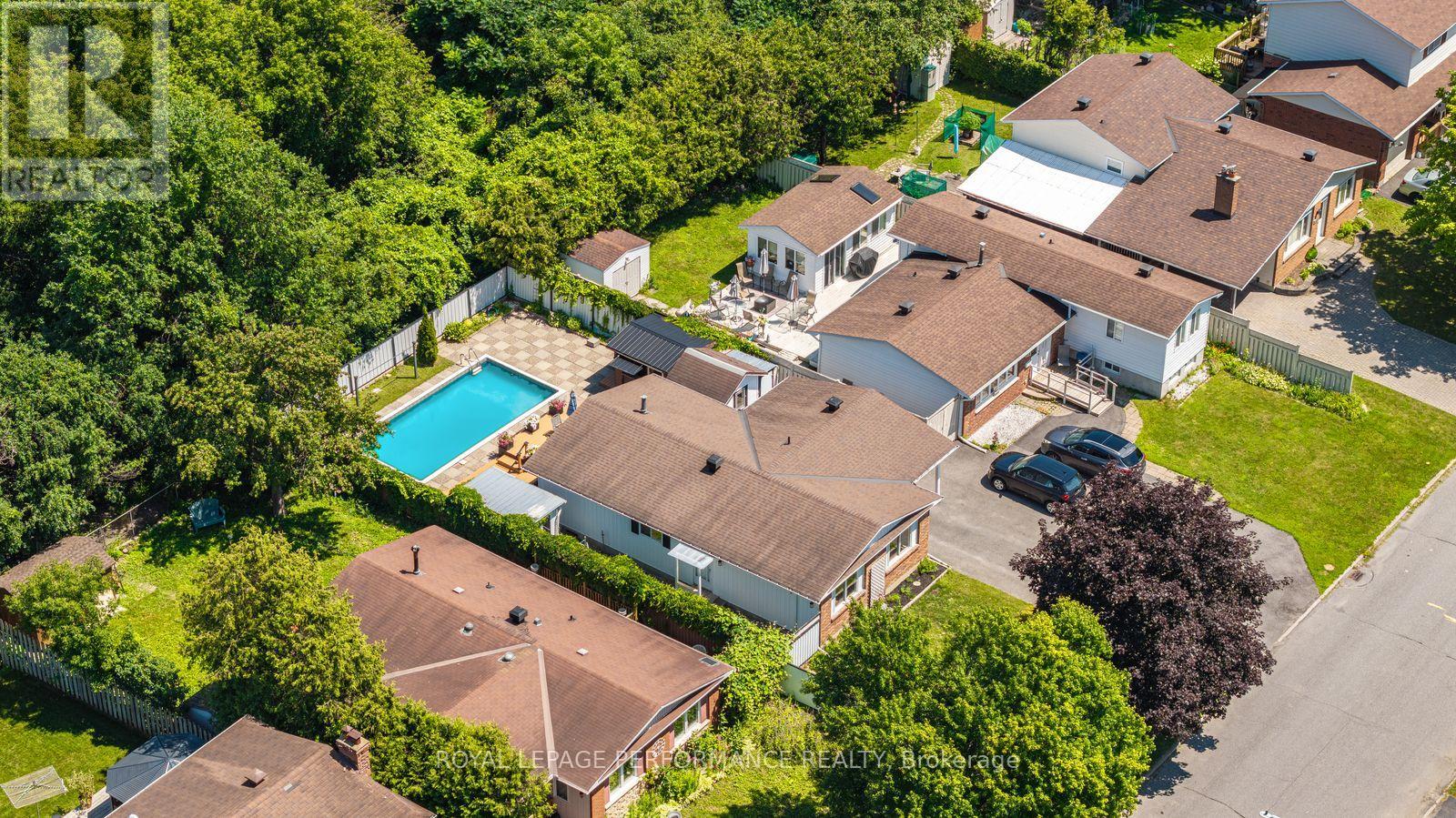 2179 ERINBROOK CRESCENT - 46