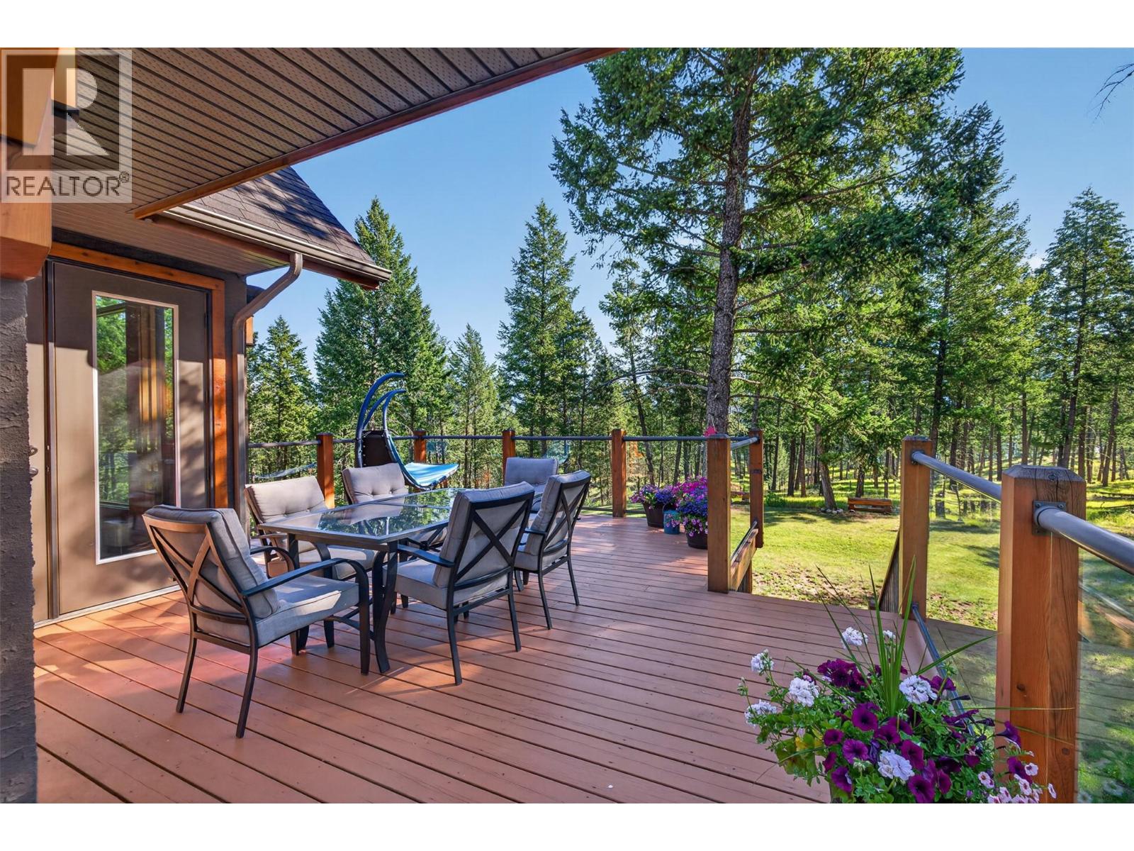 2519 Cobblestone Circle, Invermere