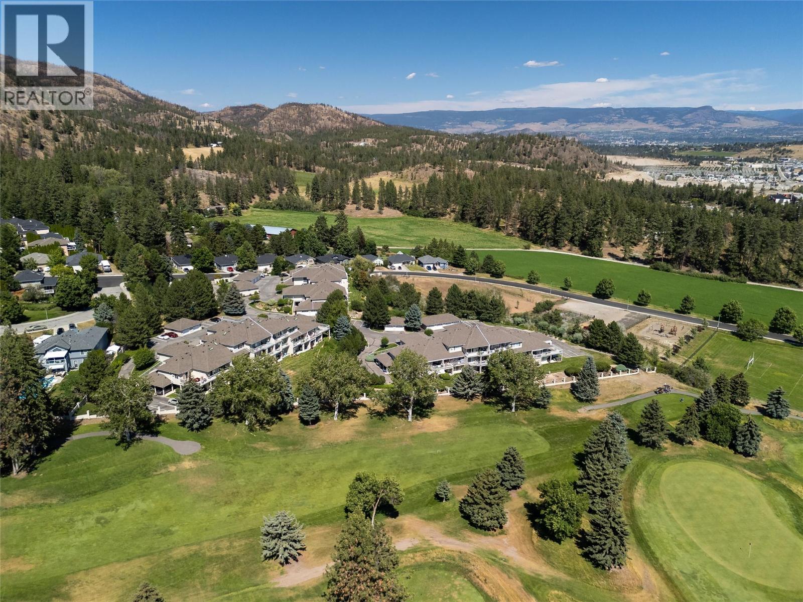 216 2377 Shannon Woods Drive, West Kelowna