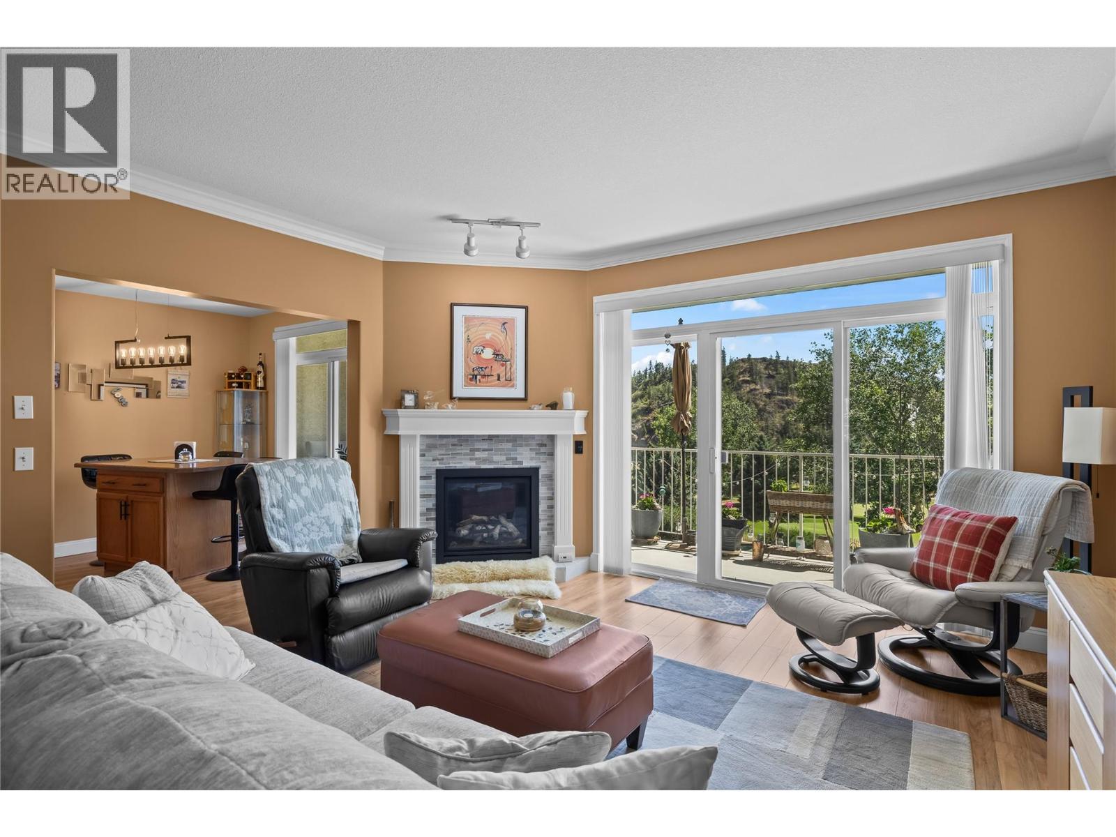 216 2377 Shannon Woods Drive, West Kelowna