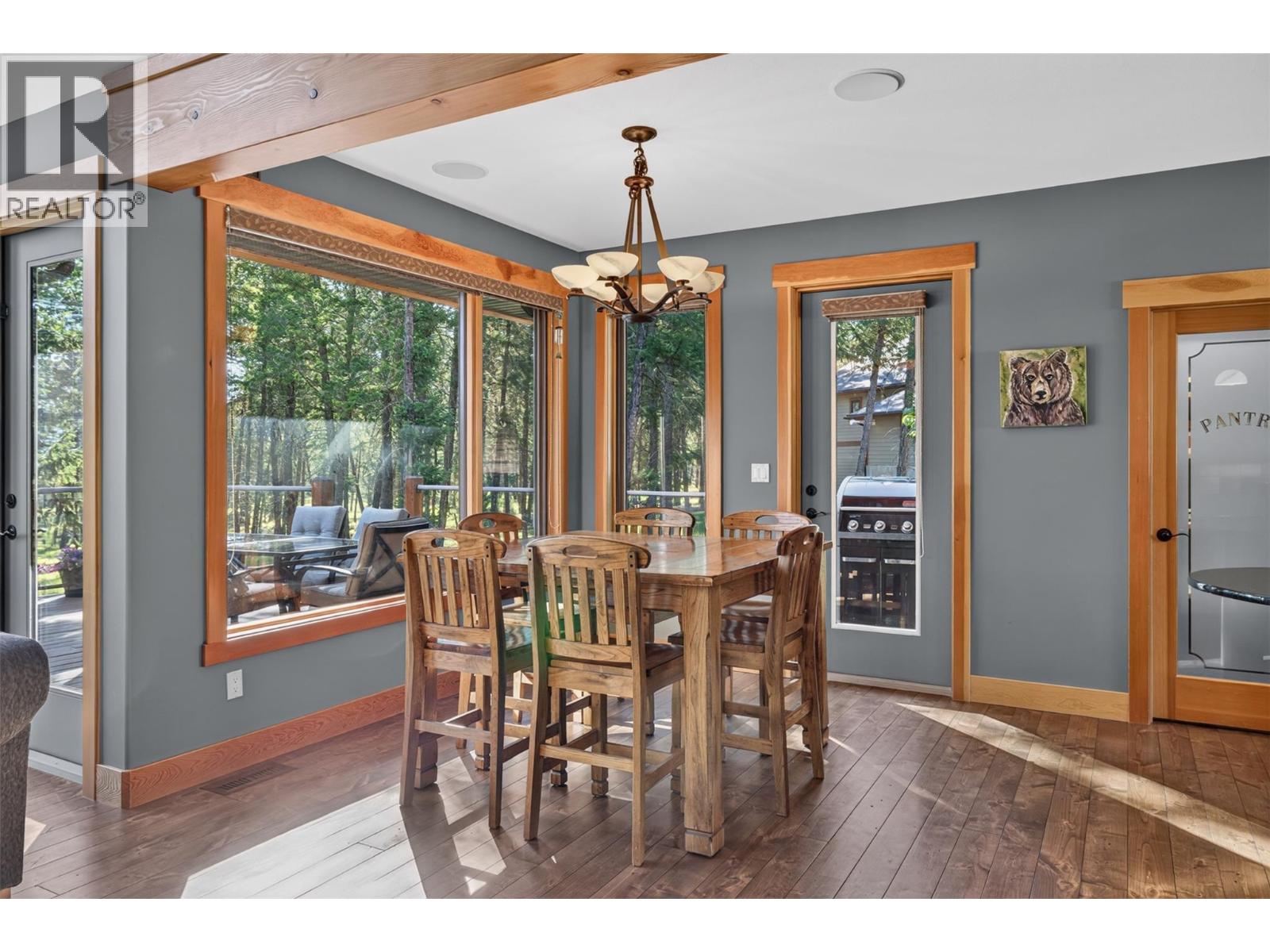 2519 Cobblestone Circle, Invermere