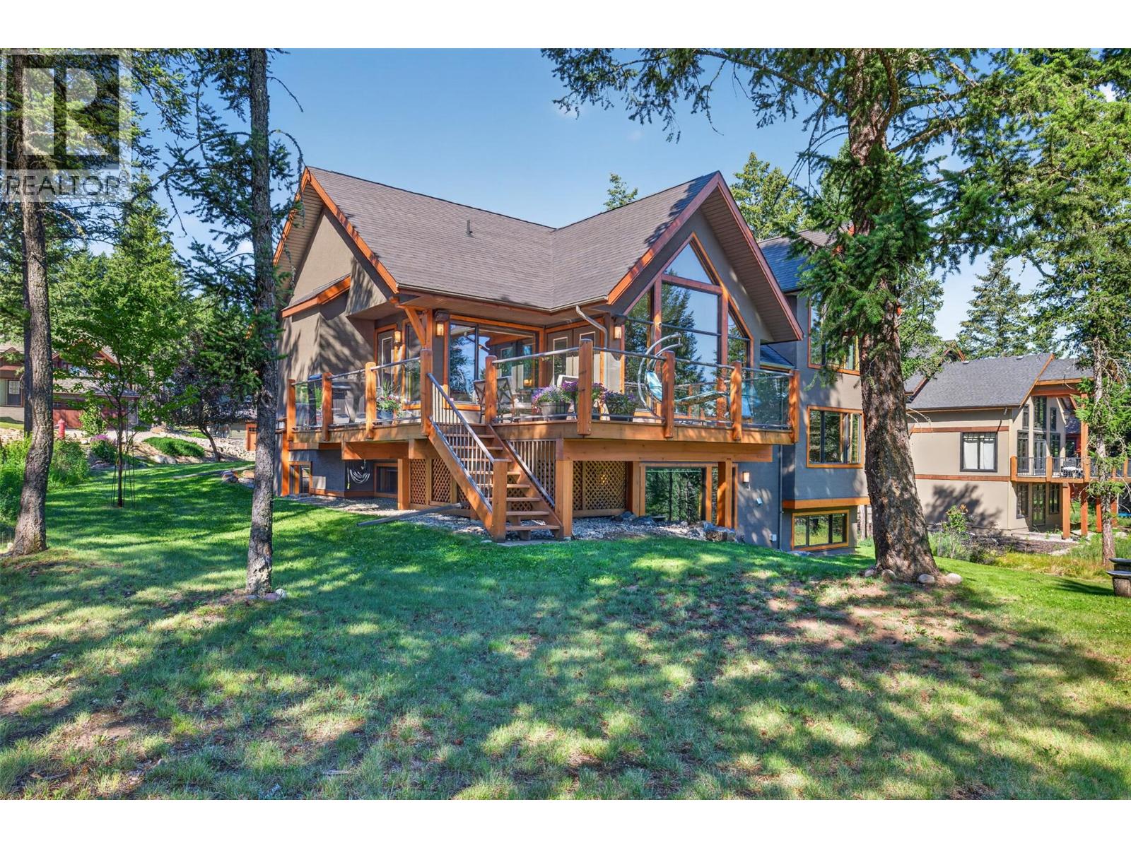 2519 Cobblestone Circle, Invermere